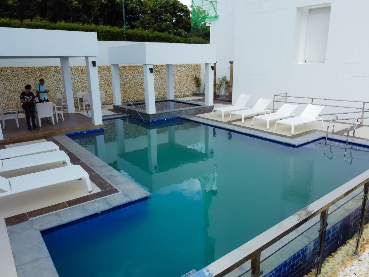 Yapak L'Eau Bleue Boracay Condotel المظهر الخارجي الصورة